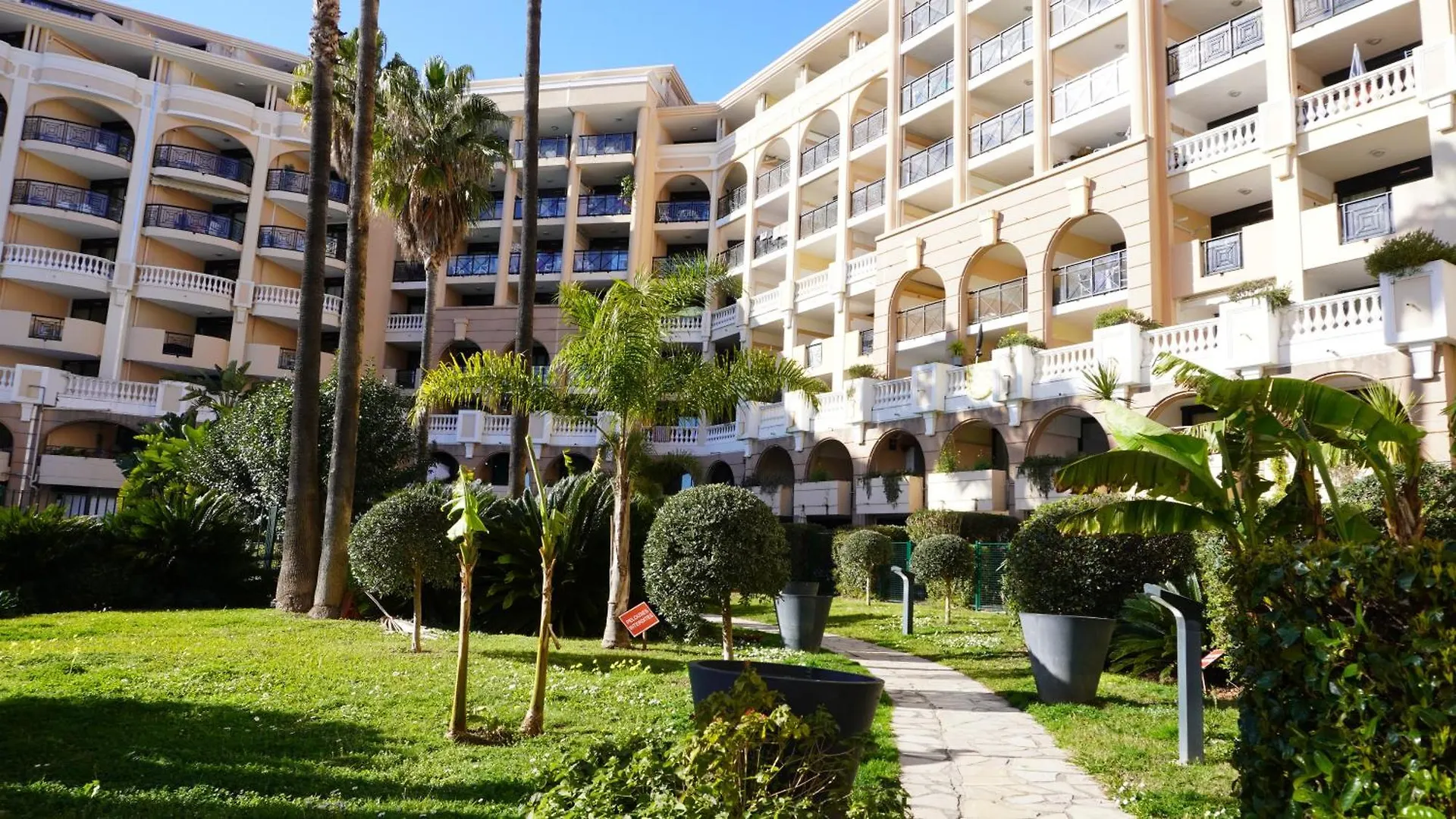 Appartement 616, 5 Personnes Belle Vue Mer By Palmazur Vacances Cannes